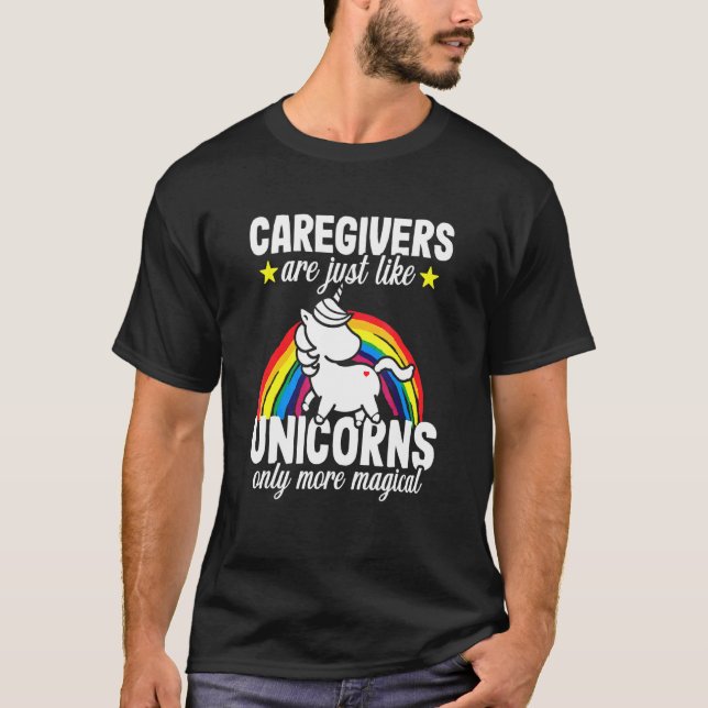 Camiseta Unicórnios cuidam das mulheres que valorizam (Frente)