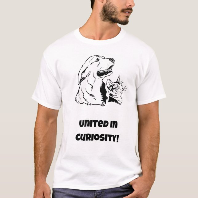 Camiseta Unida em Curiosidade! Cachorro Engraçado e Gato (Frente)