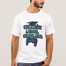 Camiseta Universitário Concluído Turma de 2026 Gamer 