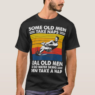 Camiseta Uns velhos fazem soneca homens velhos de verdade v