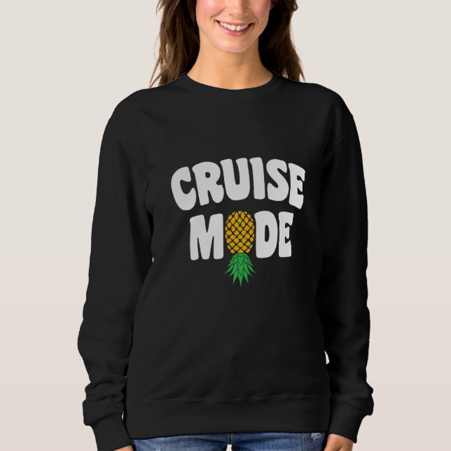 Camiseta Upside Down Pineapple Sharing Swinger Cruise (Frente)