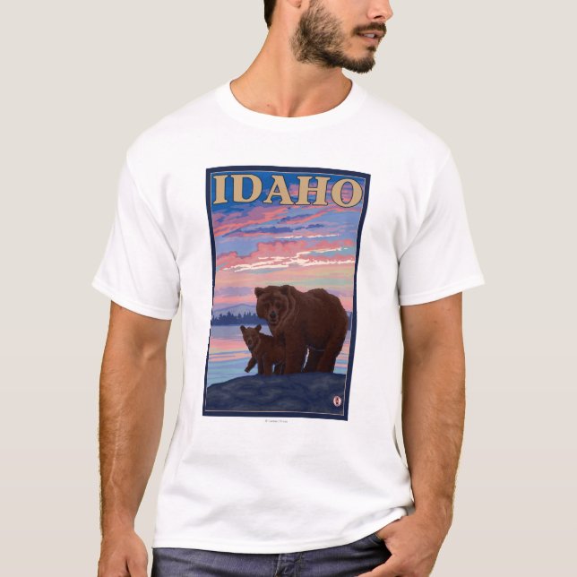Camiseta Urso e poster de viagens de CubIdahoVintage (Frente)