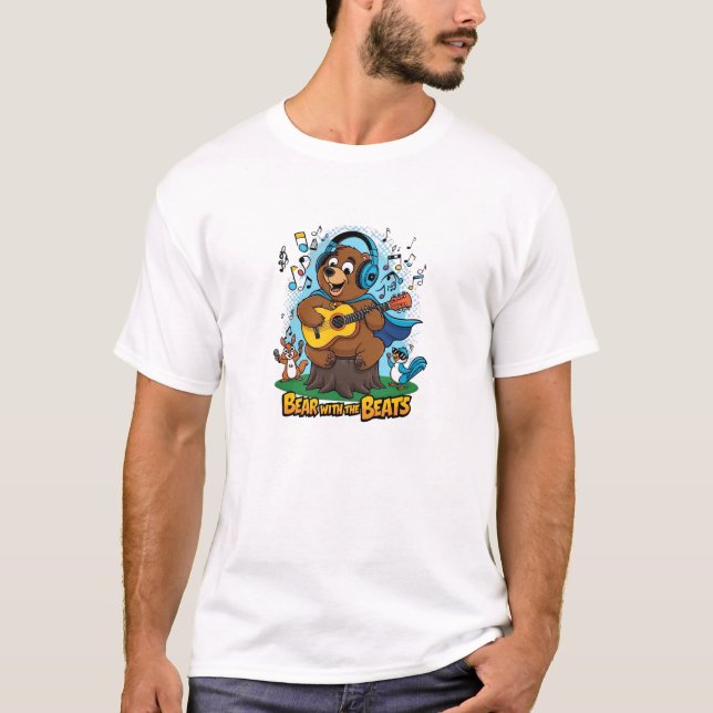 Camiseta Urso Engraçado Tocando Violão com Amigos Animais (Frente)