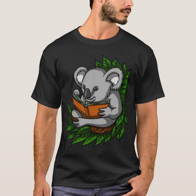 Camiseta Urso Koala Lendo Livros (Frente)