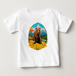 Camiseta Urso Na Paisagem De Montanha, Cercado Por Laranja