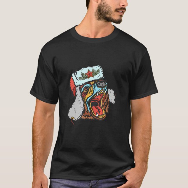 Camiseta Urso Soviético com Propaganda Vintage Ushanka Sovi (Frente)