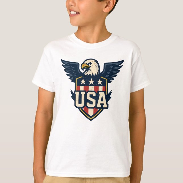Camiseta USA Eagle Crest — Vintage Flag Shield (Frente)