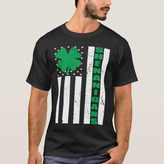 Camiseta USA Flag Shenanigans Saint Patricks Day Shamrock (Frente)