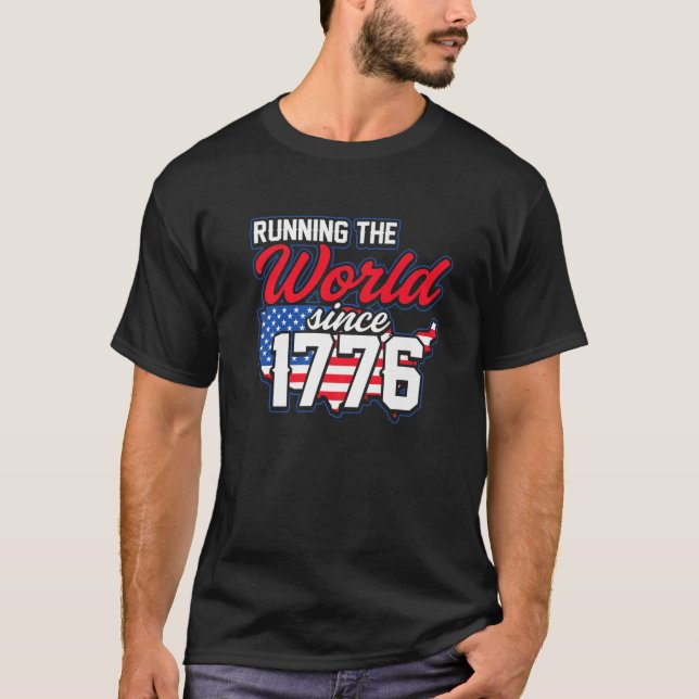 Camiseta USA Freedom Running The World 1776 American Patrio (Frente)