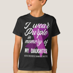 Camiseta Use Roxo Em Memória Para Sobredose De Filha