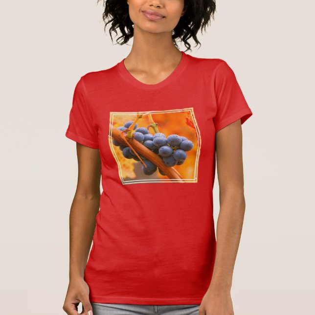Camiseta Uva Madura No Vinhedo (Frente)
