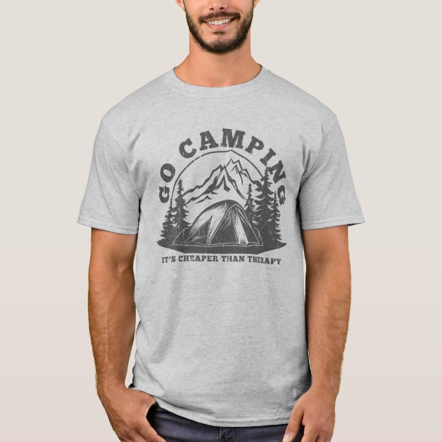Camiseta Vá acampar mais barato do que a terapia. (Frente)