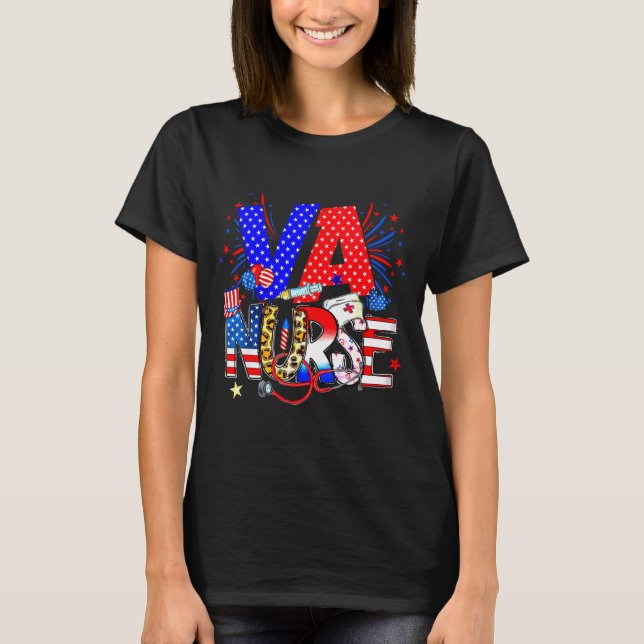 Camiseta Va Nurse 4th Of July American Flag Stethoscope  (Frente)