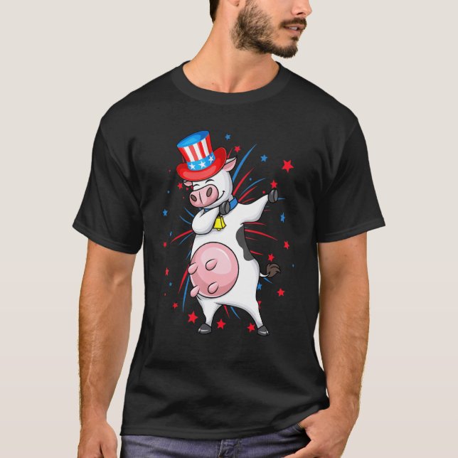 Camiseta Vaca Dabbing Com Chapéu Dos EUA Fogos De Artifício (Frente)