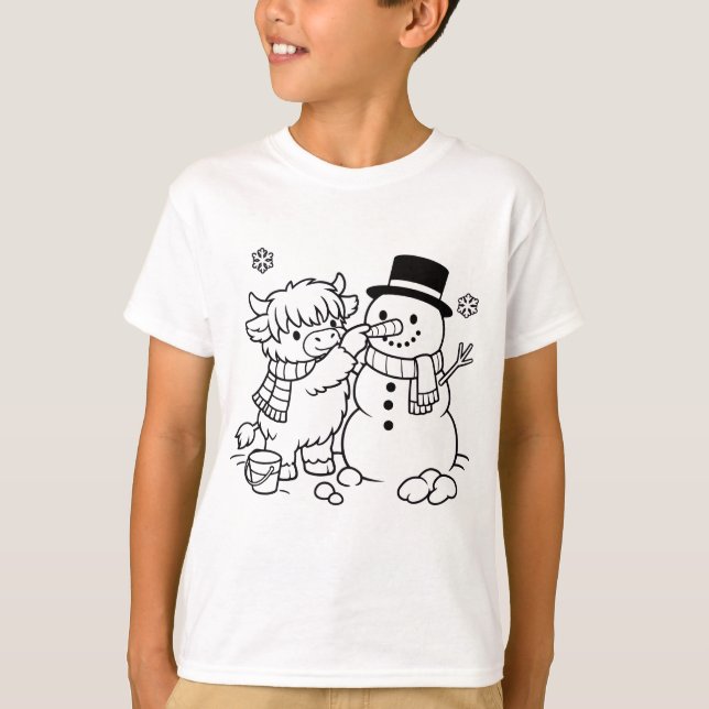 Camiseta Vaca das Terras Altas Construindo um Boneco de Nev (Frente)