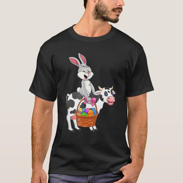 Camiseta Vaca-Felz pascoa de coelho giro-cônico 1 (Frente)