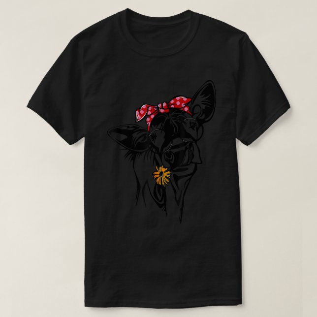 Camiseta Vaca Heifer Engraçada Com Bandana Vermelha E Farma (Frente do Design)