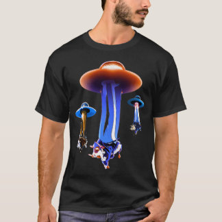 Camiseta Vacas Animais Na Invasão Da Alienígena Espacial