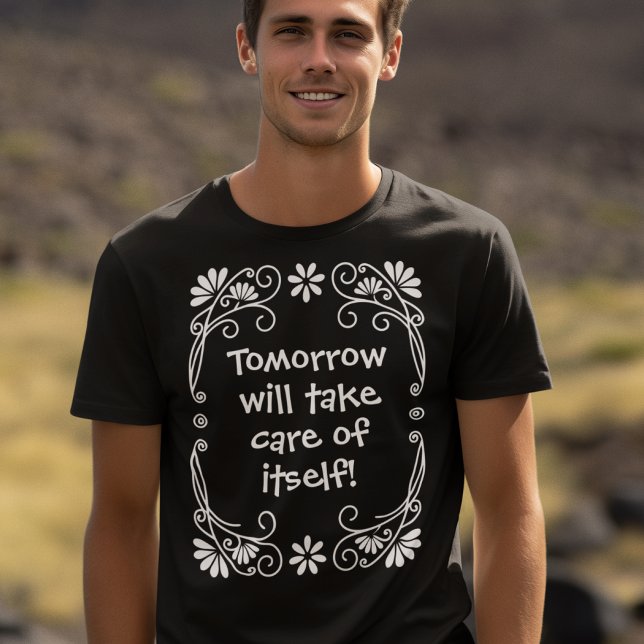 Camiseta Vacation Custom Text Carefree Holiday (The text is customizable. So is the color of the floral frame.)