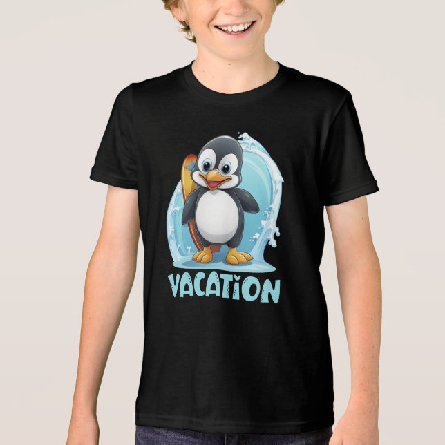 Camiseta Vacation Penguin Surfboard (Frente)