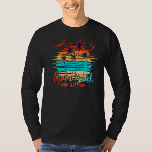Camiseta Vacinação de surfboard na praia de Palm Beach, em