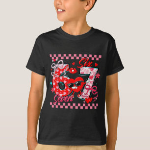 Camiseta Valentine 67 Seis Sete Meme Corações Dabbing Combi