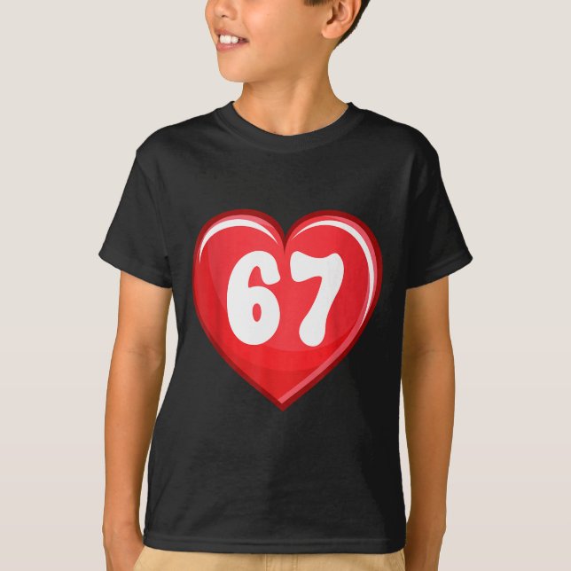 Camiseta Valentine's Day Six Seven Hearts 6 7 Meme Gen Alph (Frente)