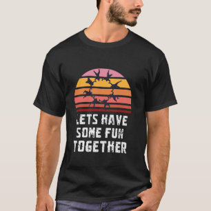 Camiseta Vamos divertir-nos juntos saltando de para-quedas 