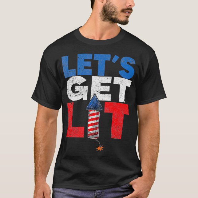 Camiseta Vamos Get Lit Fireworks USA Flag Funny 4 de julho (Frente)