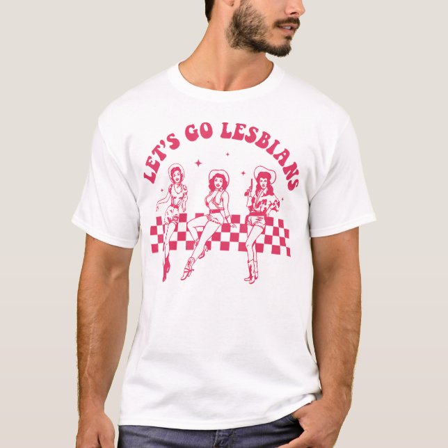 Camiseta Vamos Go Lesbians Sutitle Lesbian Live Laugh Lesbi (Frente)