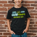 Camiseta Vamos Nu Louco Brilhante No Partido Escuro<br><div class="desc">Luzes de néon Glow Crazy brilhando no escuro,  design personalizáveis para qualquer evento ou ocasião para festas de crianças ou adultos e trabalhariam para aniversários,  festas de dança,  graduação e muito mais.</div>