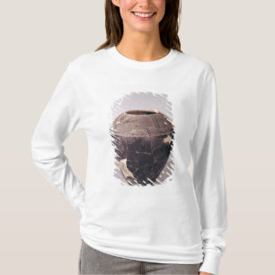 Camiseta Vaso do engobo decorado com linhas undulating