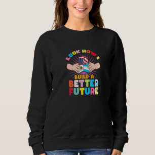 Camiseta Veja como construo um futuro melhor para o meu mul