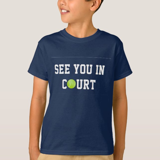 Camiseta Veja-o na corte - tênis (o texto branco) (Frente)