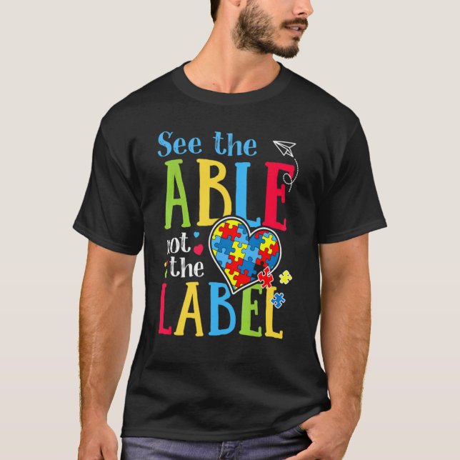 Camiseta Veja O Rótulo "Autism Quebra-cabeça Love Hea" (Frente)