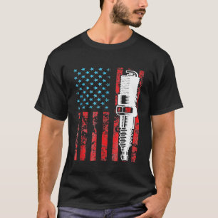 Camiseta Vela de Ignição da Bandeira Americana Carro Antigo