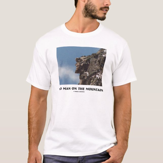 Camiseta Velho Da Montanha (Ilusão Óptica) (Frente)
