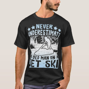 Camiseta Velho Em Um Esqui De Jato De Jato De Jato