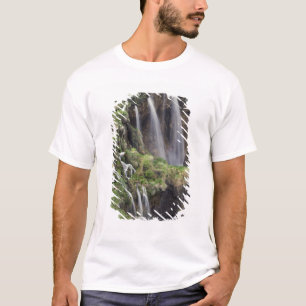 Camiseta Veliki Slap (Cachoeira) Parque Nacional Lagos de P