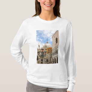 Camiseta Veneza, Veneto, Itália - Pássaros estão empoleirad