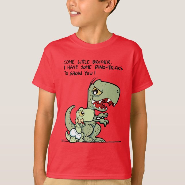 Camiseta Venha irmãozinho, tenho alguns truques de dino (Frente)