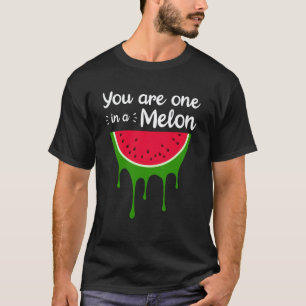 Camiseta Verão Incrível Gatos Animais Frutas Um em um Melão