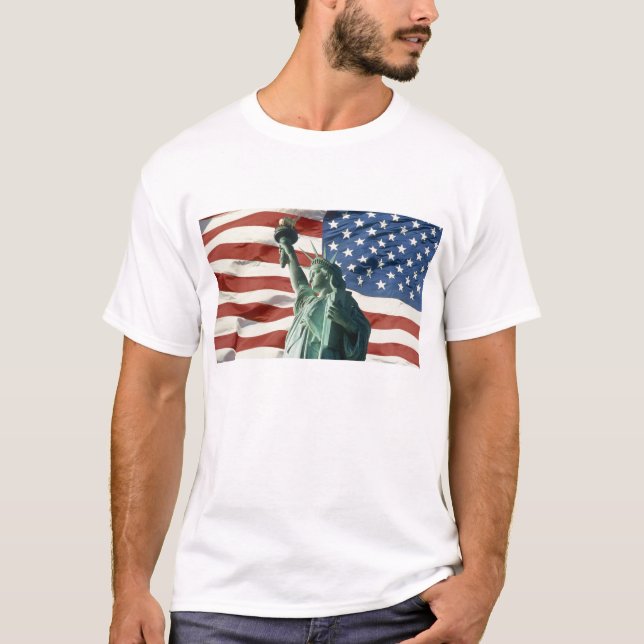 Camiseta Vermelho, branco, e azul (Frente)