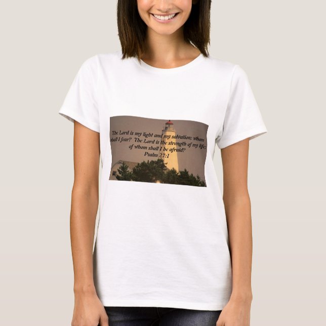 Camiseta Verso inspirado da bíblia na foto do farol (Frente)