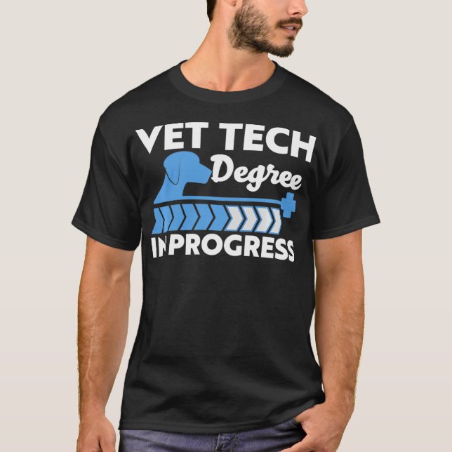 Camiseta Vet Tech Deging In Progress Veterinary ou Kennel T (Frente)