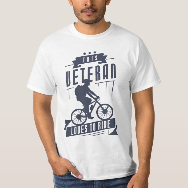 Camiseta Veterano Adora Andar De Bike (Frente)