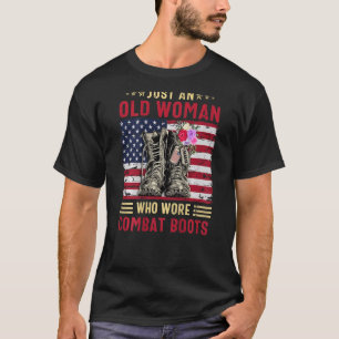Camiseta Veterano Personalizado Só Uma Mulher Que Usava Bot