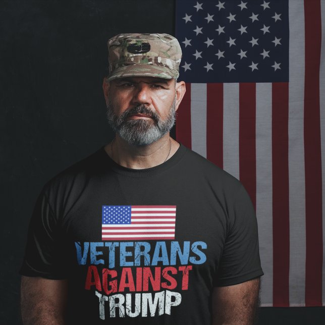 Camiseta Veteranos Contra Trump (Criador carregado)