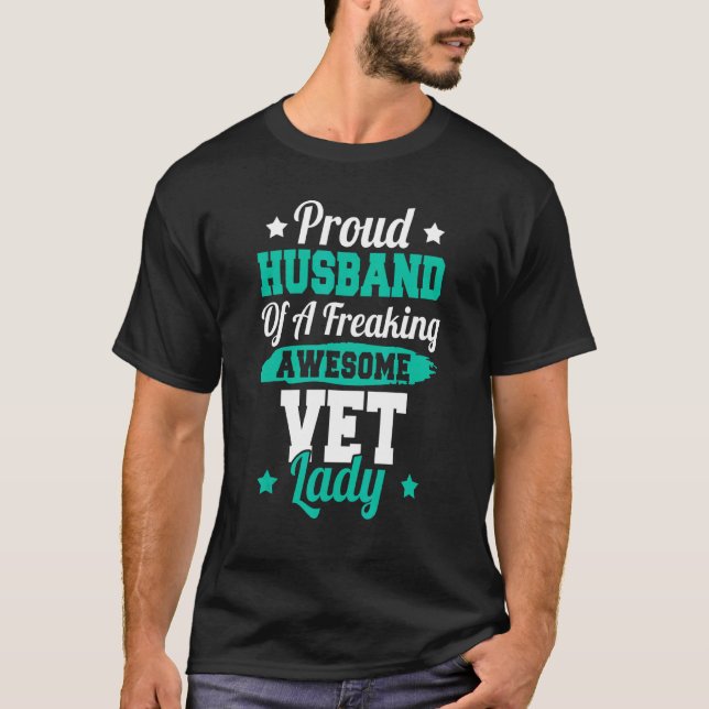 Camiseta Veterinária Vet Husband 1 (Frente)