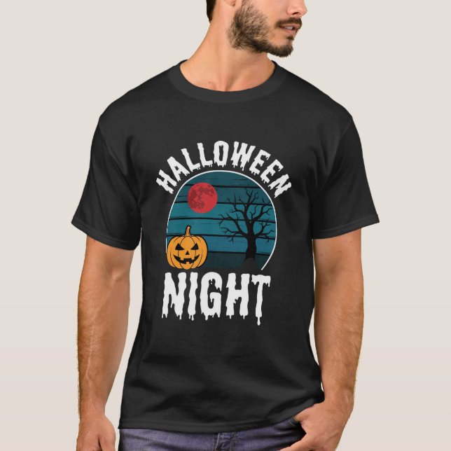 Camiseta Vetor de árvore de abóbora da noite de Halloween (Frente)